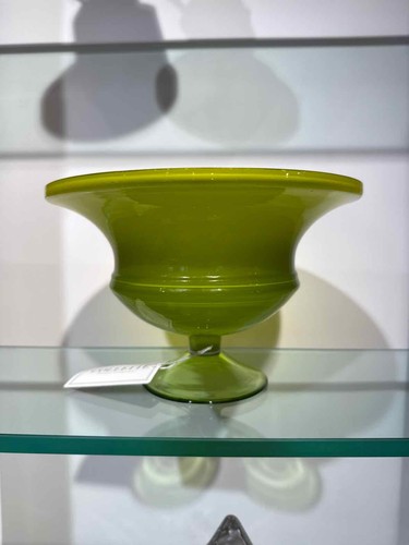 Vintage chartreuse opaline - chartreuse, urn